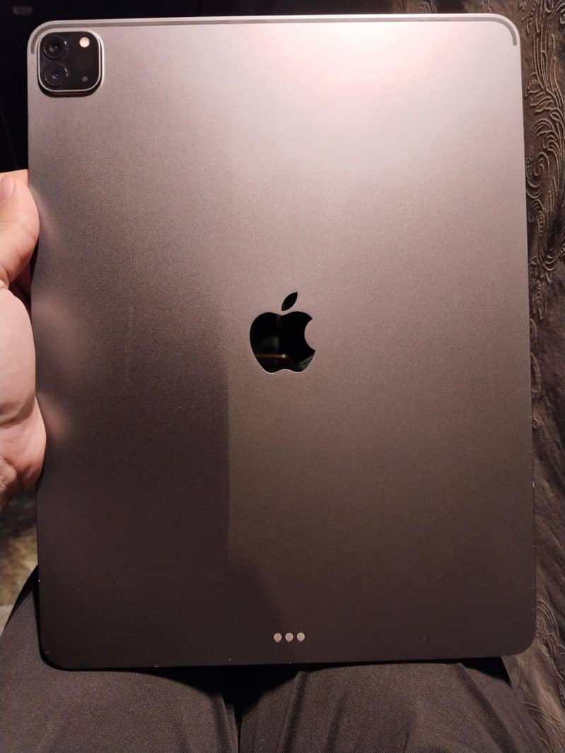 ipad pro 12.9 2020 0