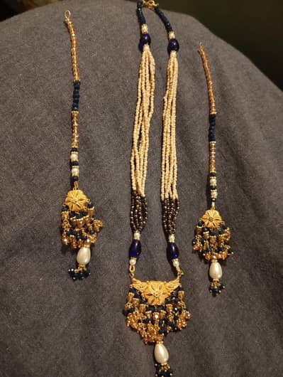 gold short set
