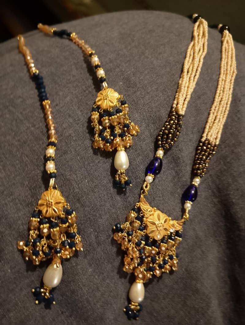 gold short set 2