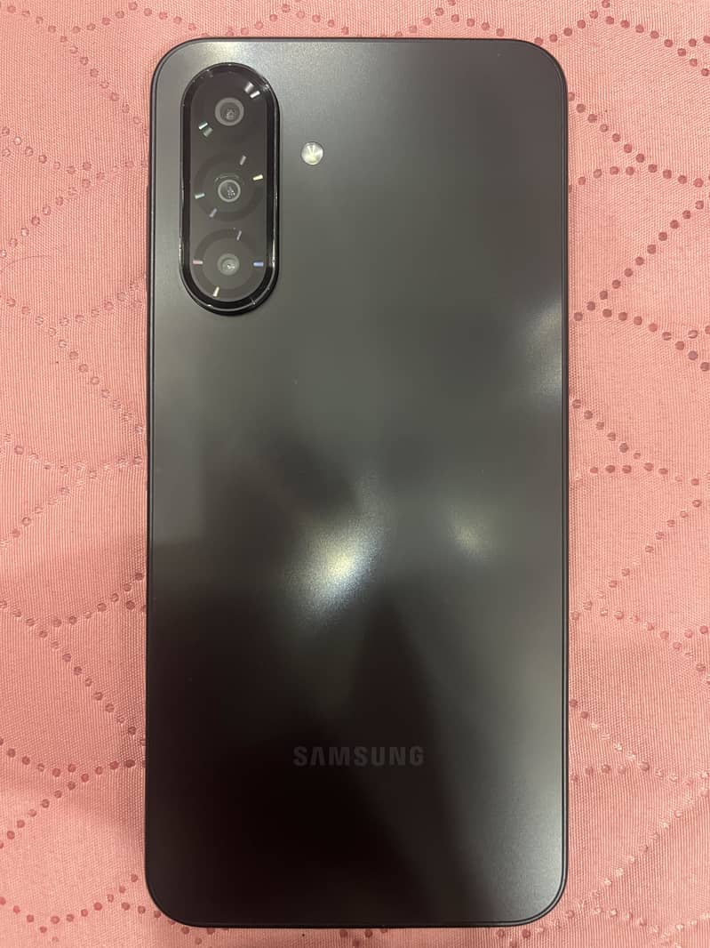 Samsung A17 0