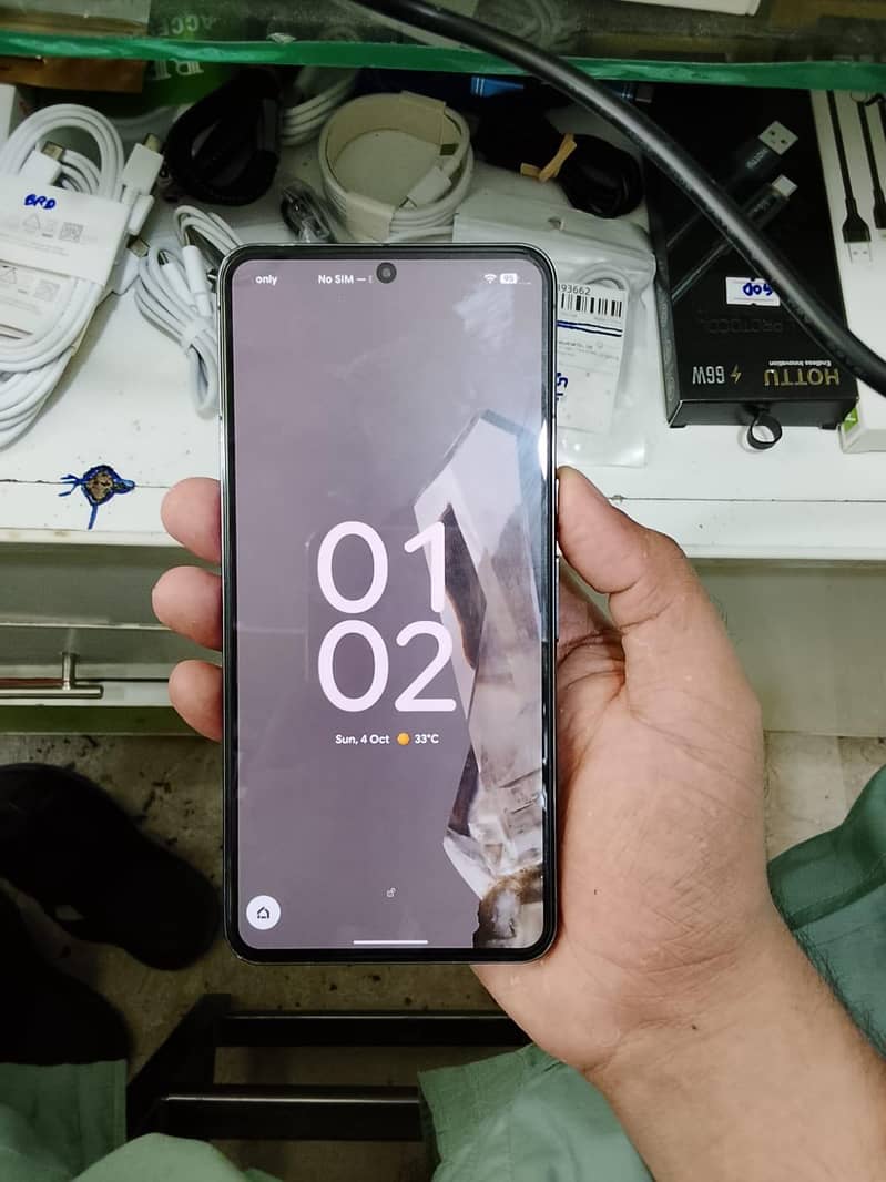 Google Pixel 8 Pro 3
