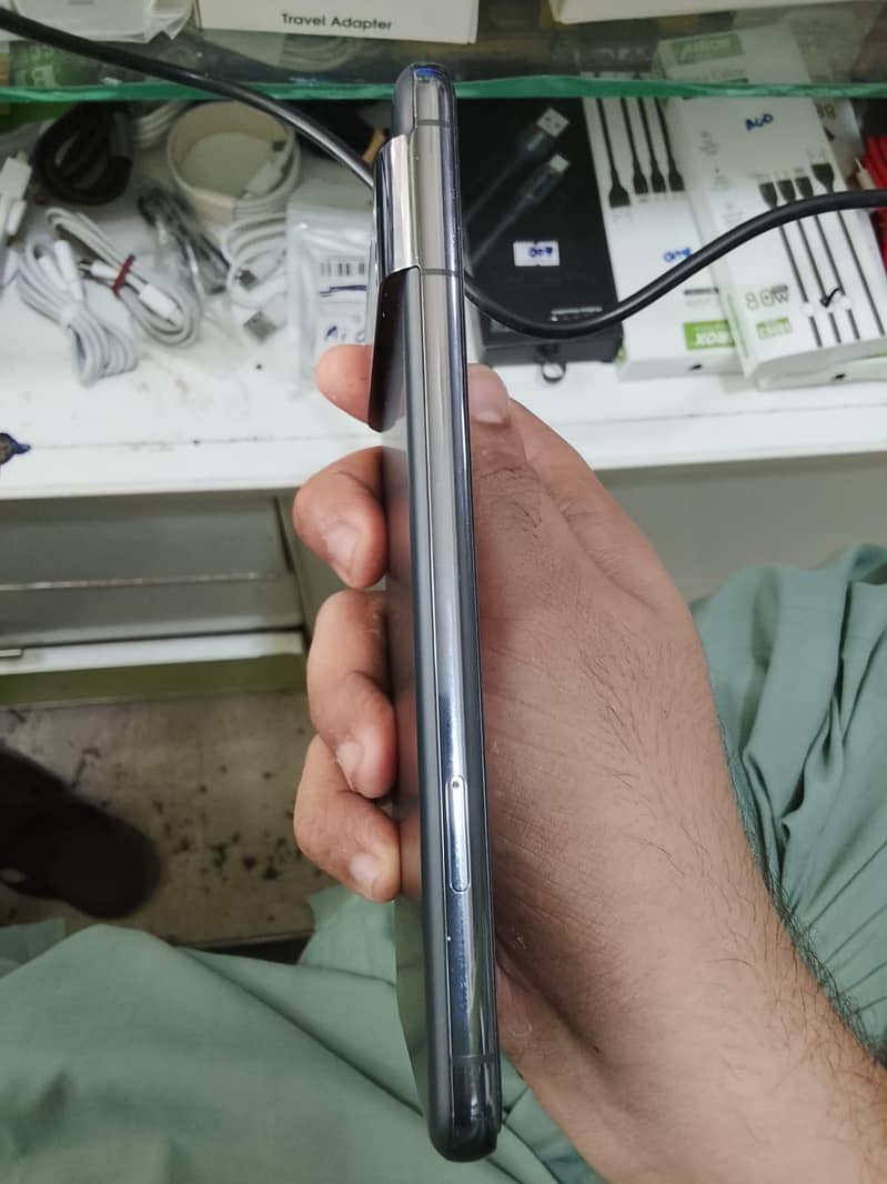Google Pixel 8 Pro 6