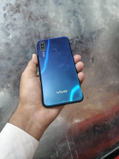 Vivo Y15