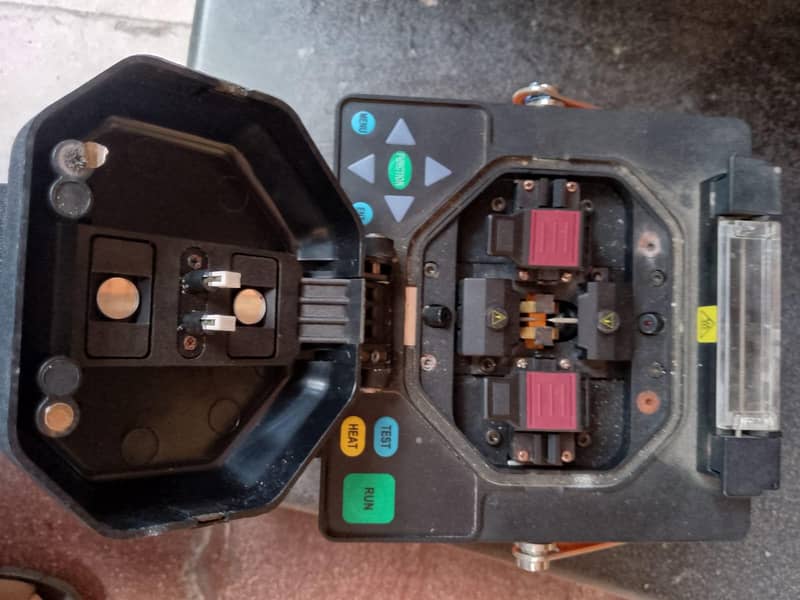 Fiber Optic Splicing Machine 2