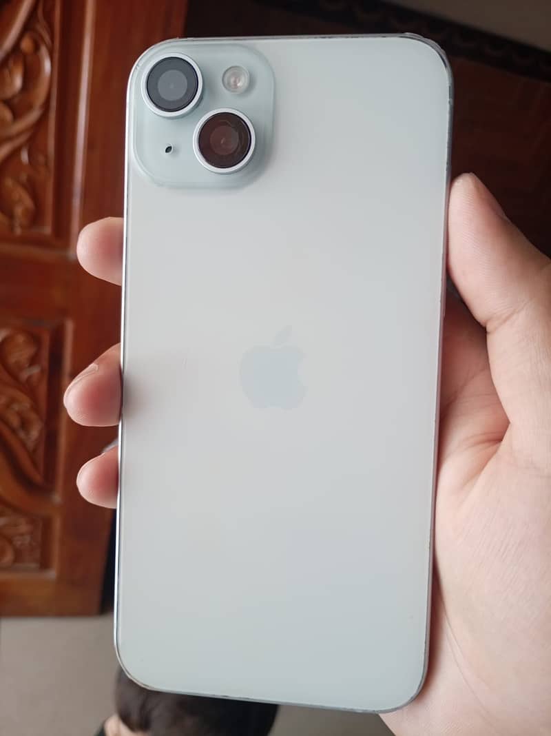 Apple iPhone 15 plus 1