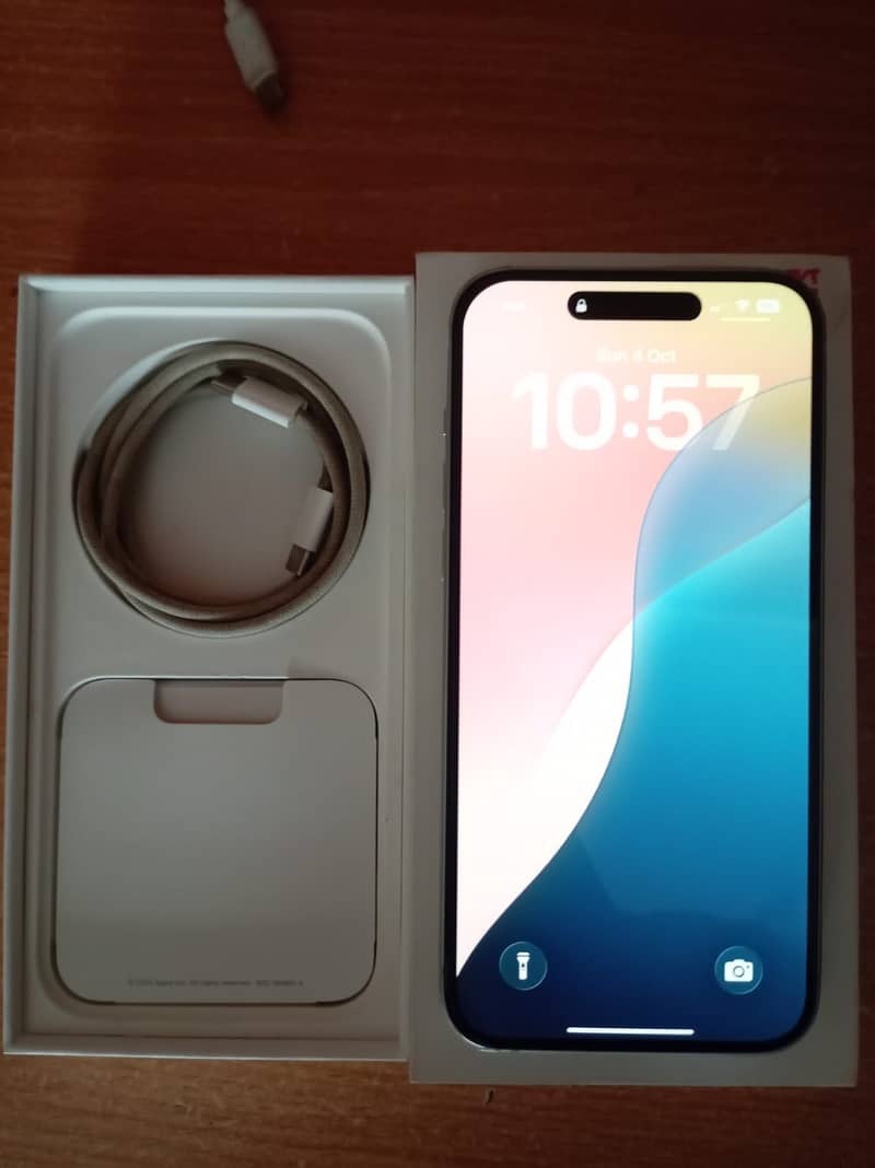 Apple iPhone 15 plus 2