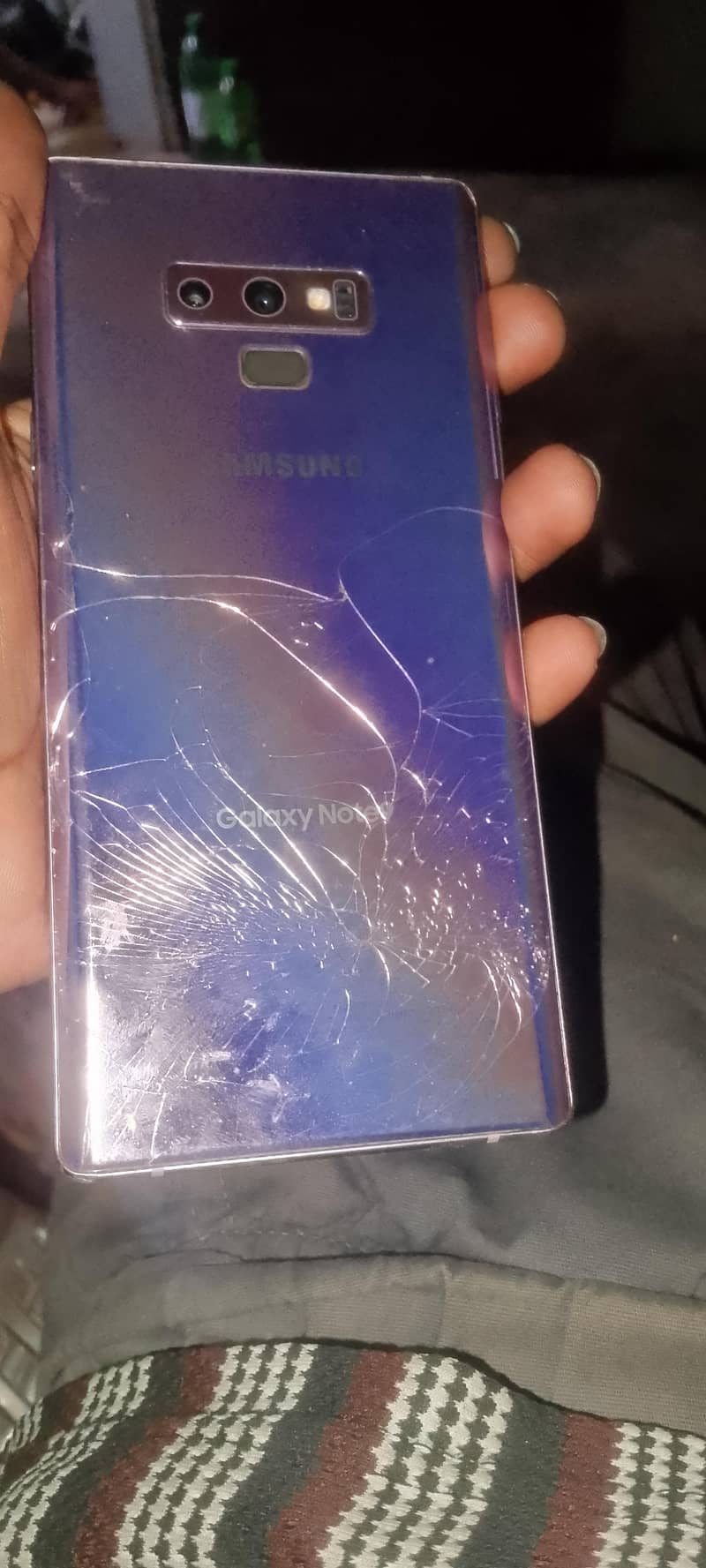 Samsung Mobile Note 9 5