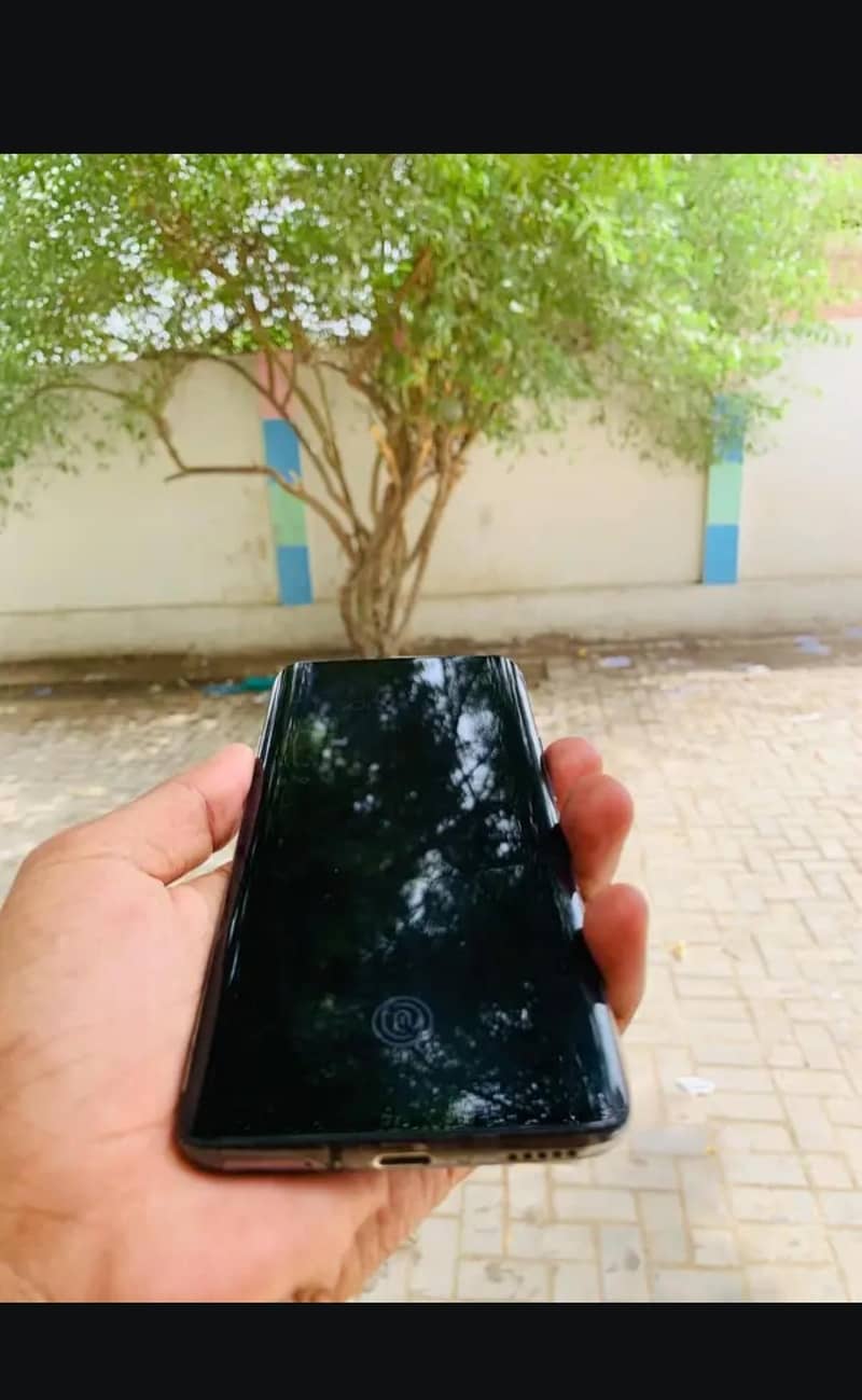 one Plus 7pro 1