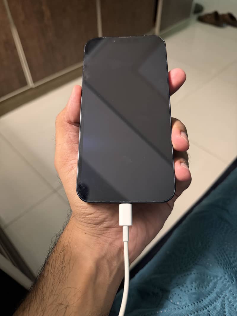 Apple iPhone 14 5