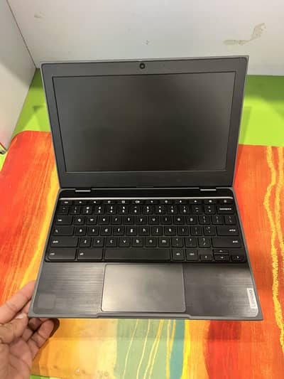 Lenovo 100E Chromebook RAM 4 GB ROM 32 GB
