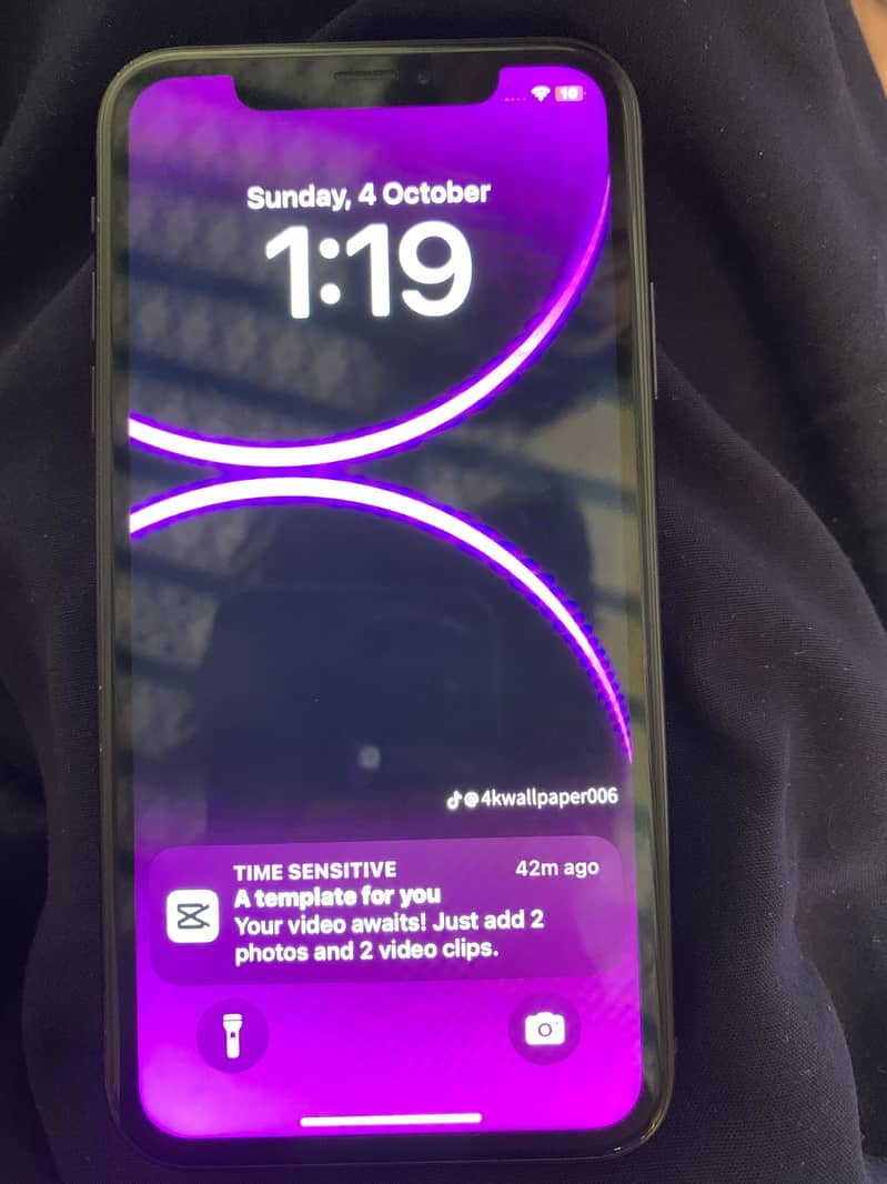 Apple iPhone XR 0