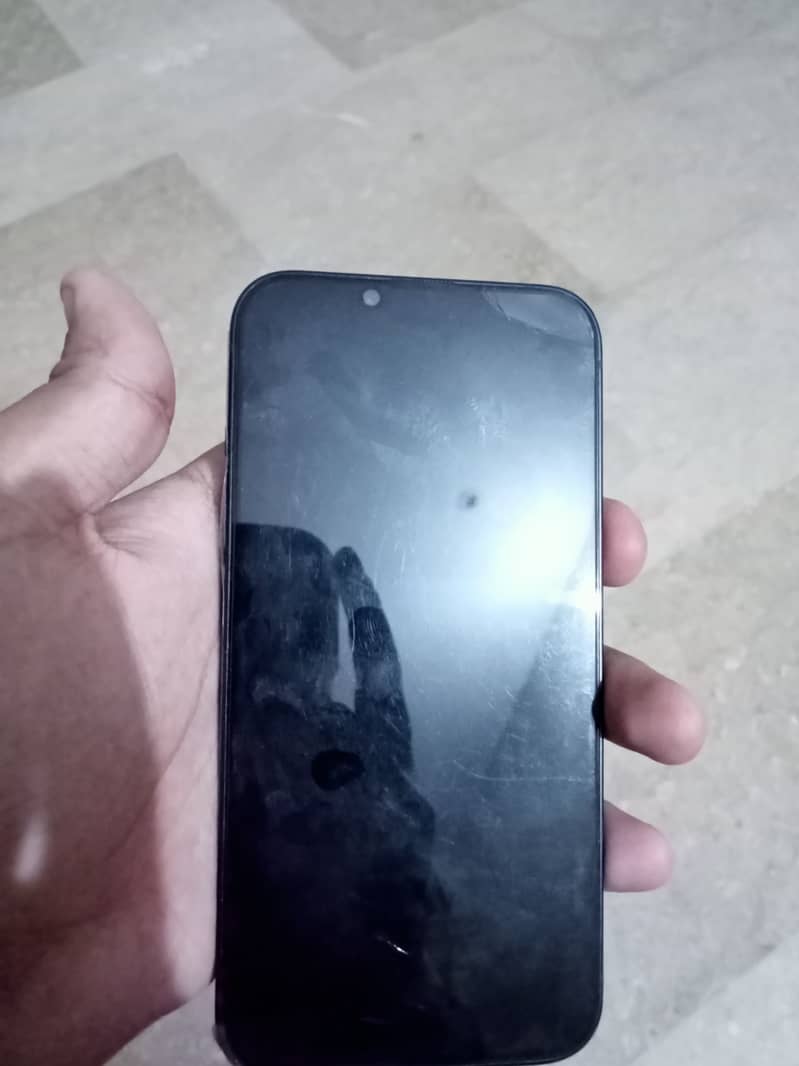 Apple iPhone 13 3