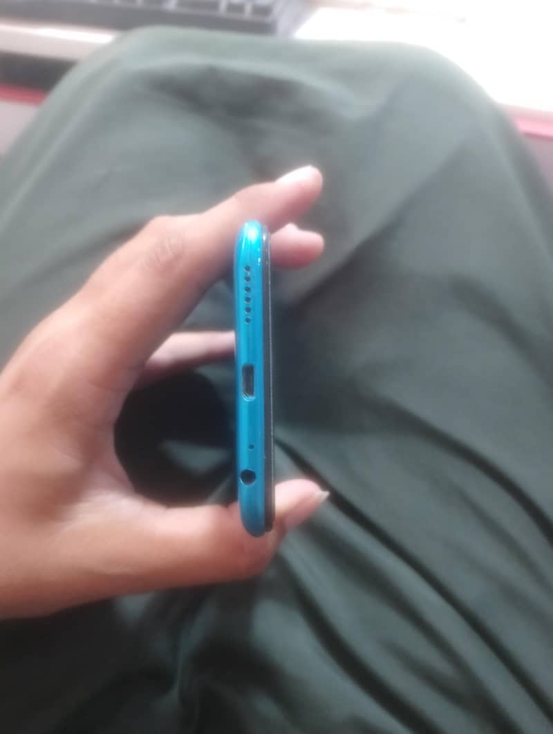 Tecno Spark 4 5