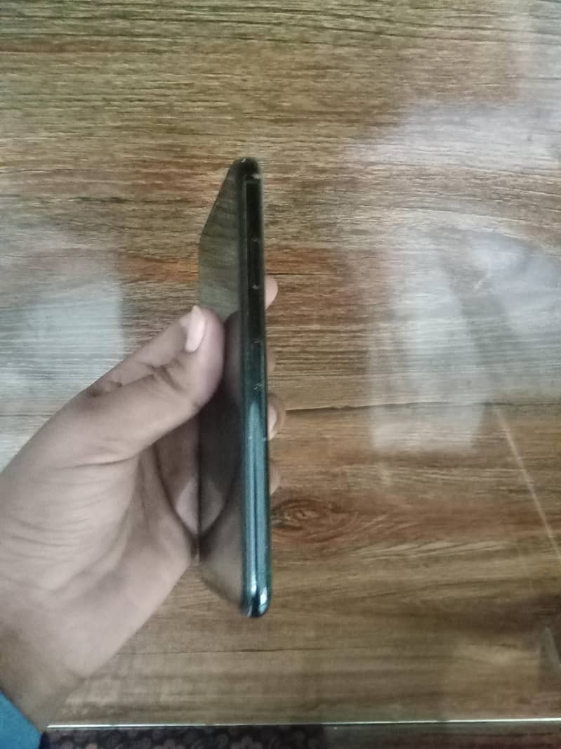 Apple iPhone 11 Pro Max 3