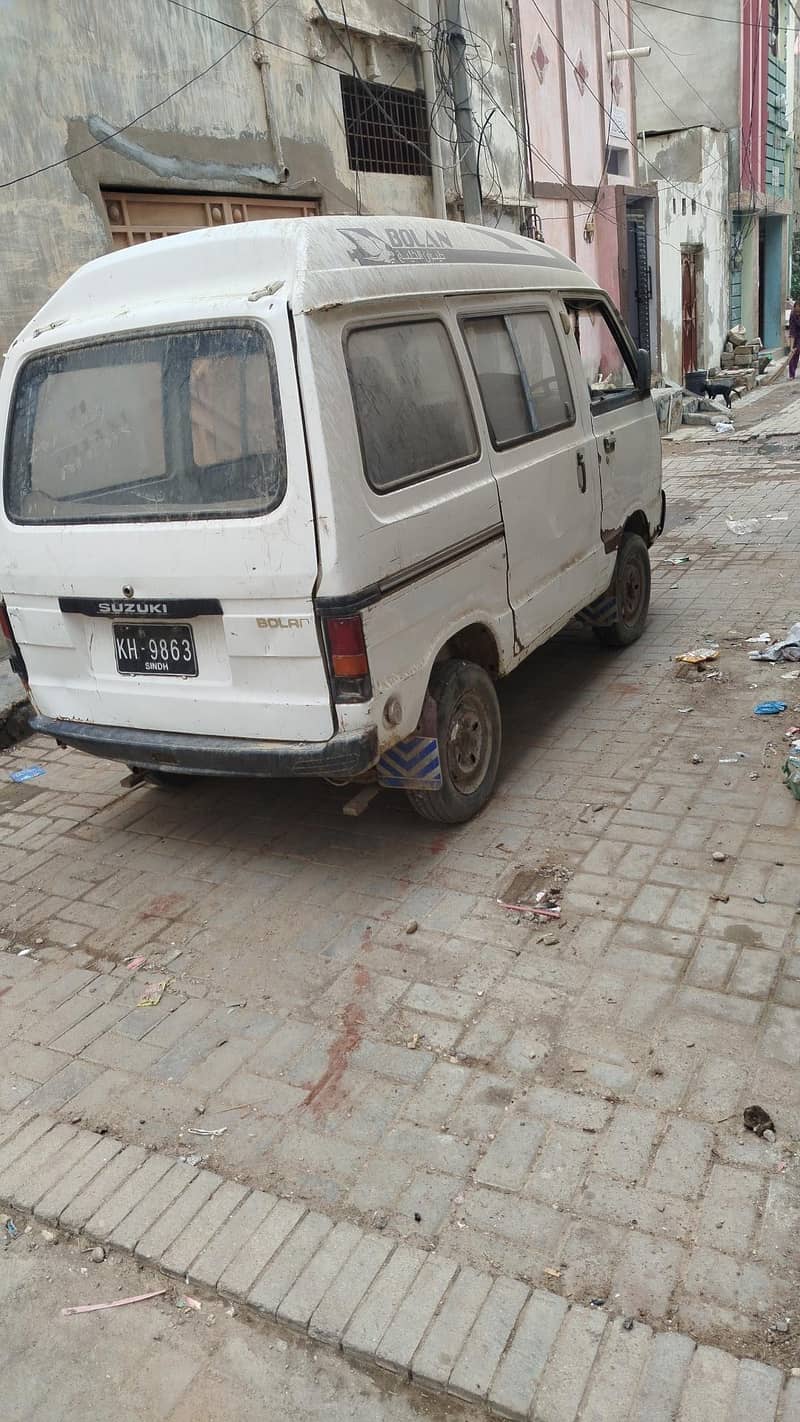 Suzuki Bolan 2000 2