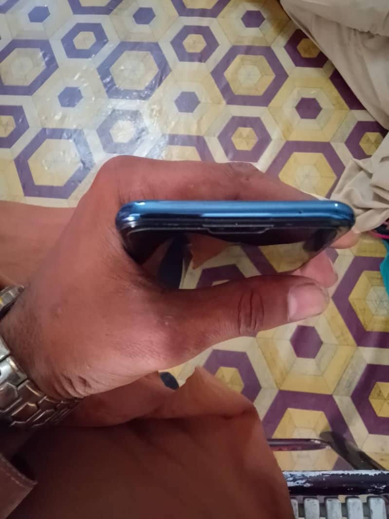 Huawei Y9 4