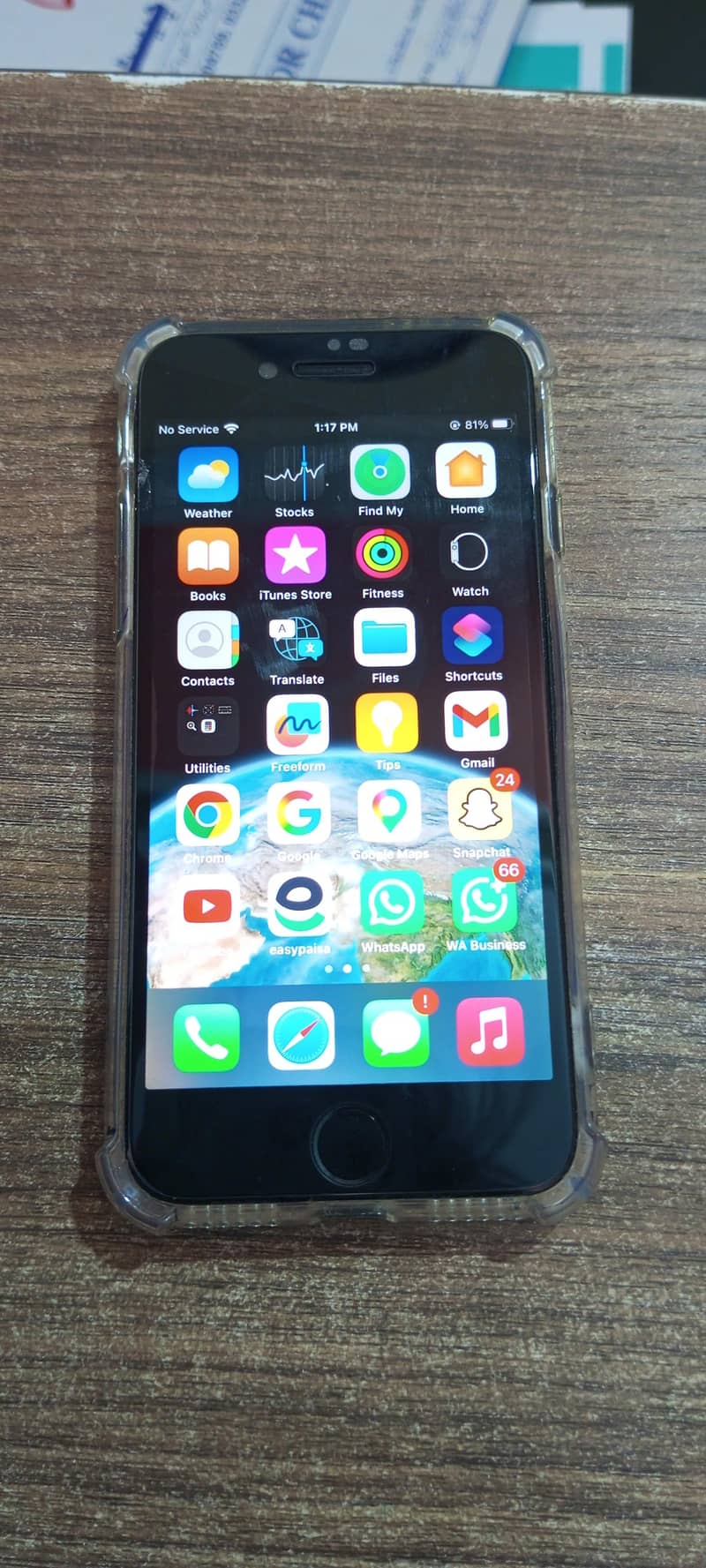 Apple iPhone 8 0