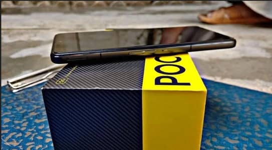 Xiaomi POCO F4 GT 5G 12/256 Snapdragon 8 Gen 1
