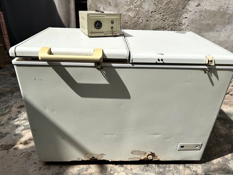 2 door freezer 2