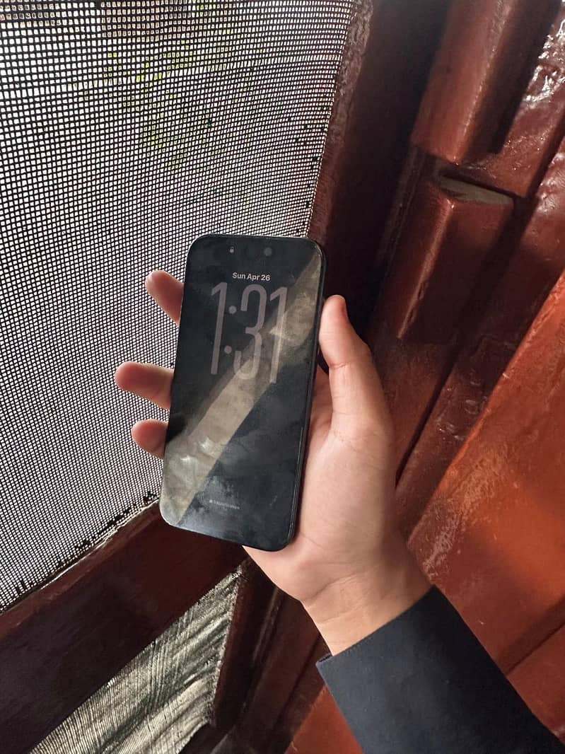 Apple iPhone 15 Pro 1