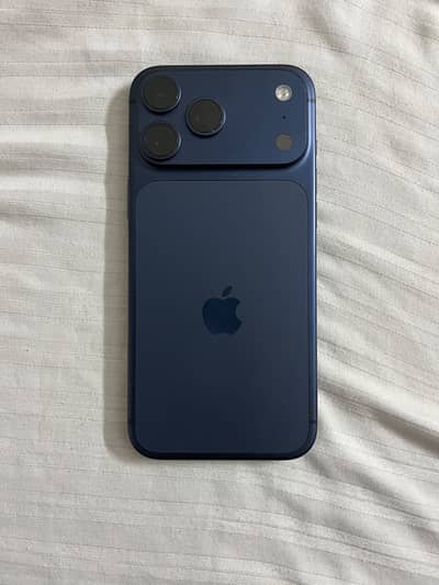 17 PRO MAX DEEP BLUE