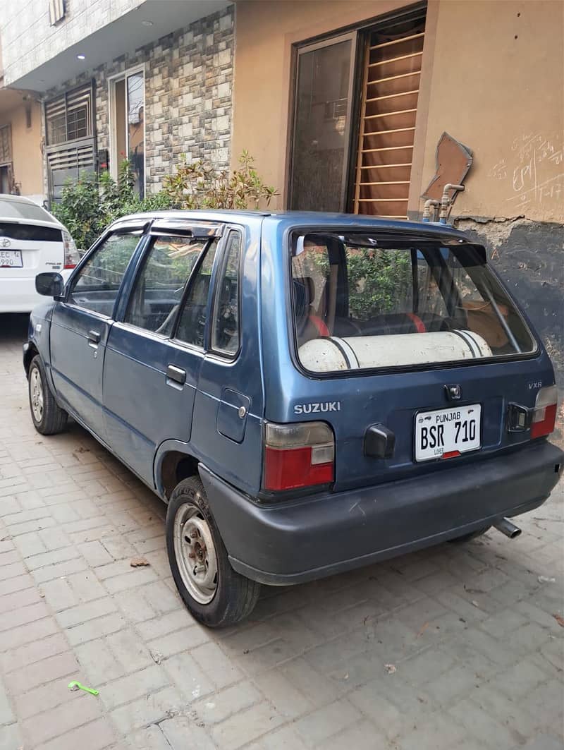 Suzuki Mehran 11