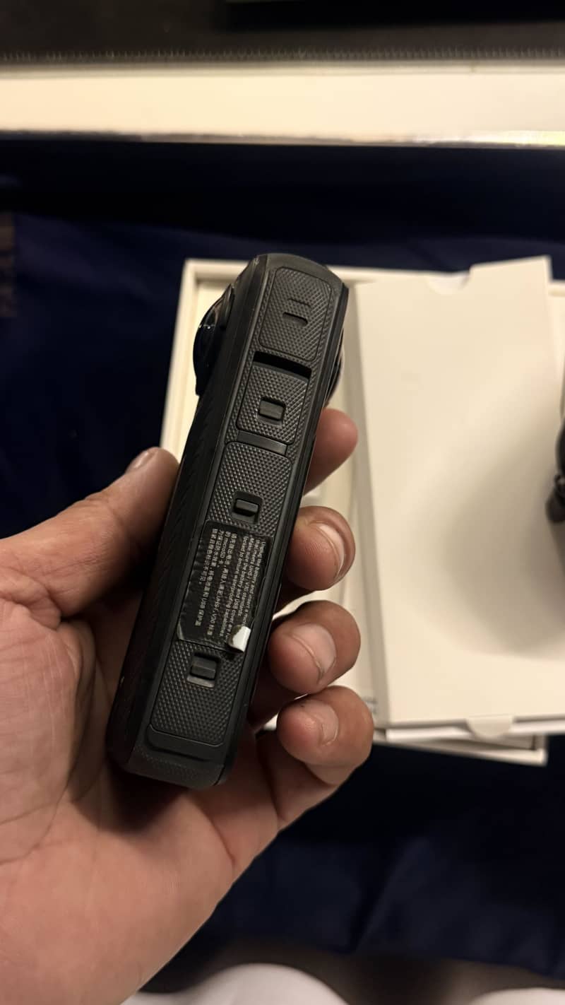 Insta 360 x4 mint condition 2
