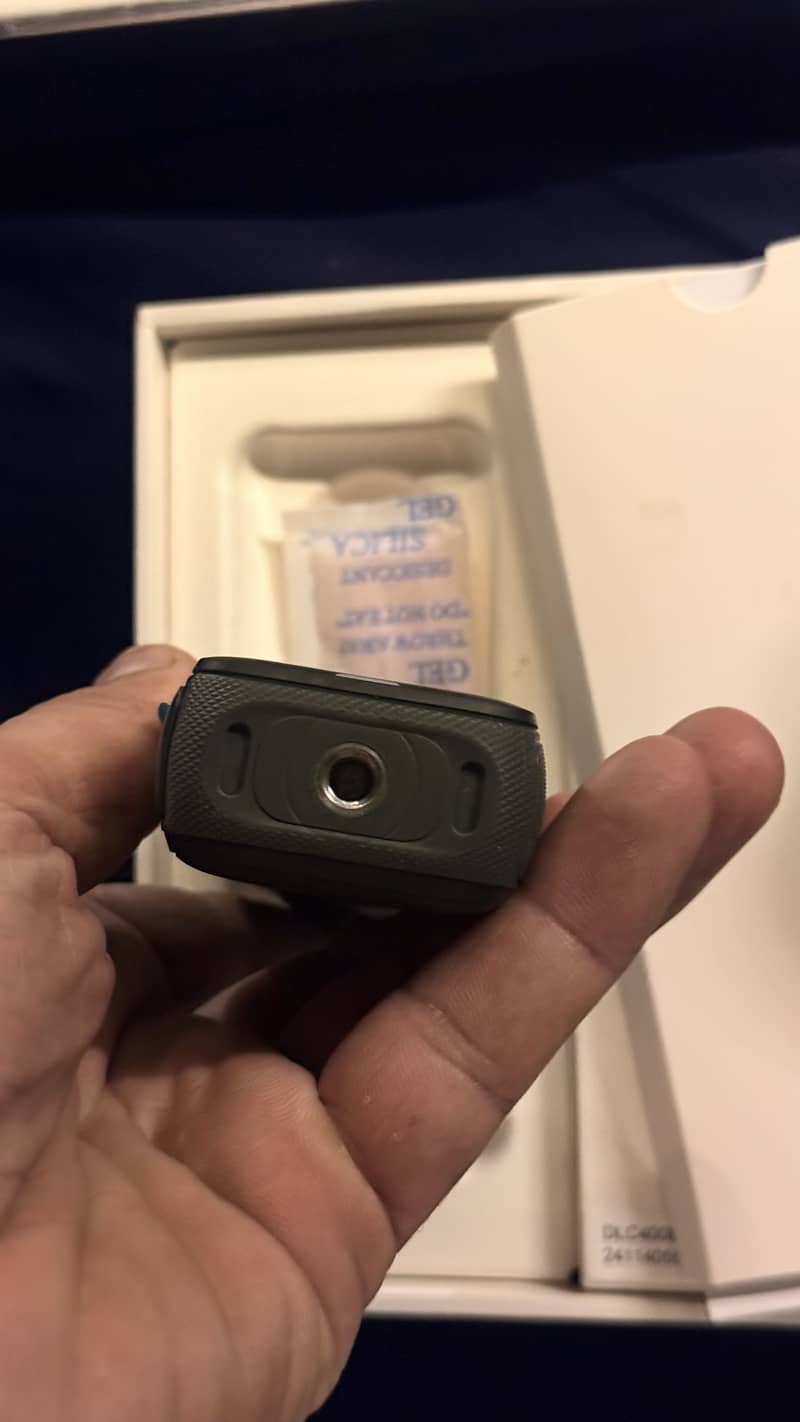 Insta 360 x4 mint condition 3