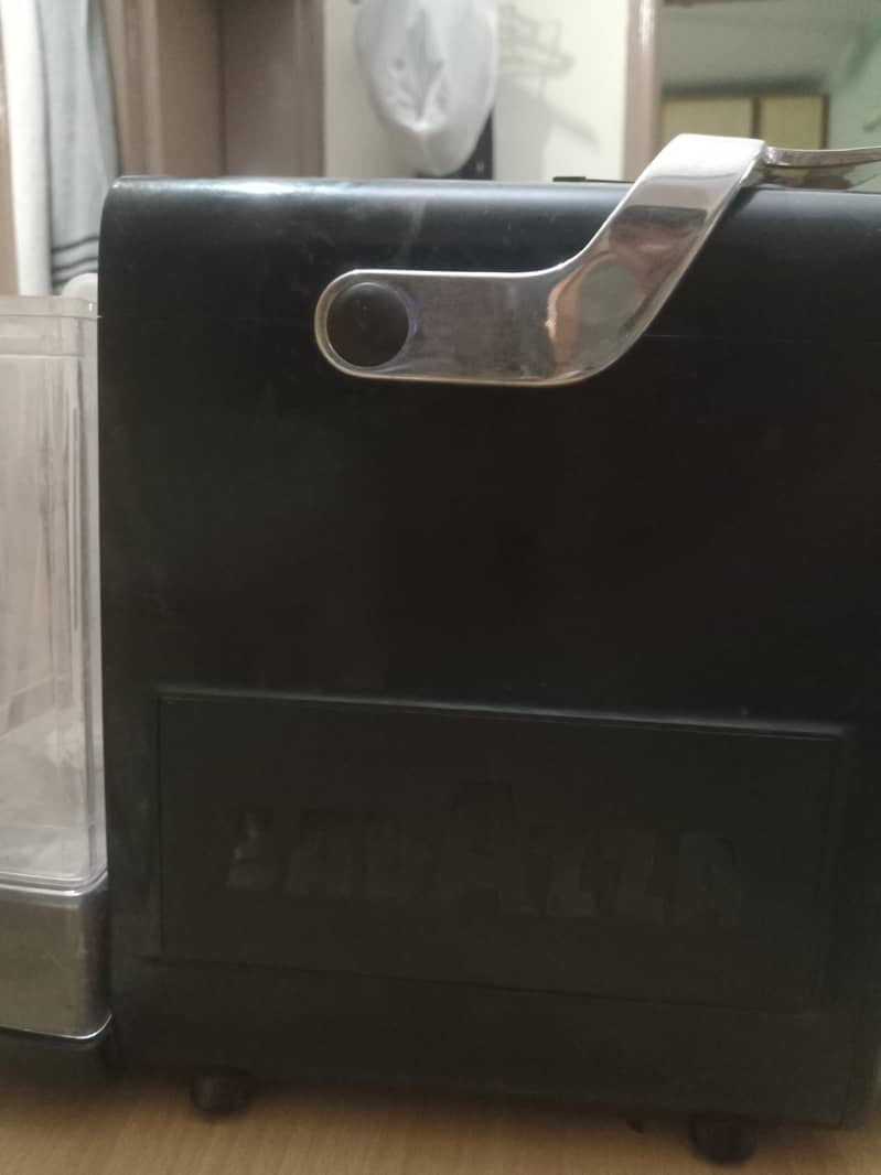 lavazza coffe machine 2