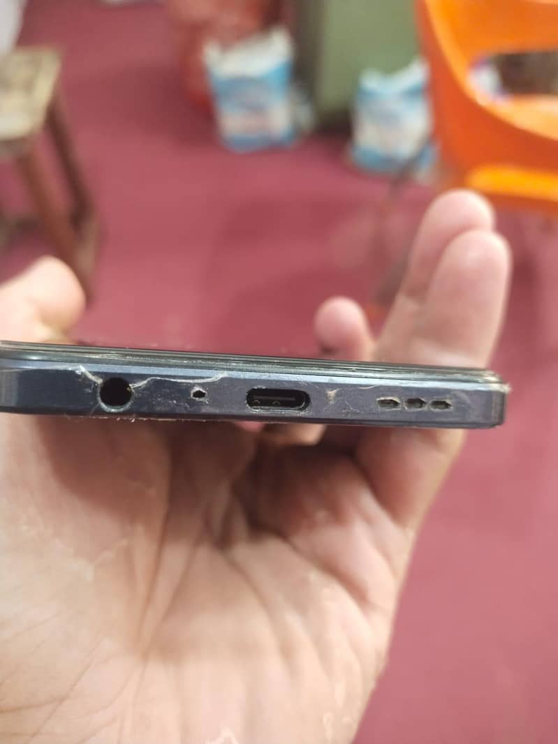 OPPO A60 6