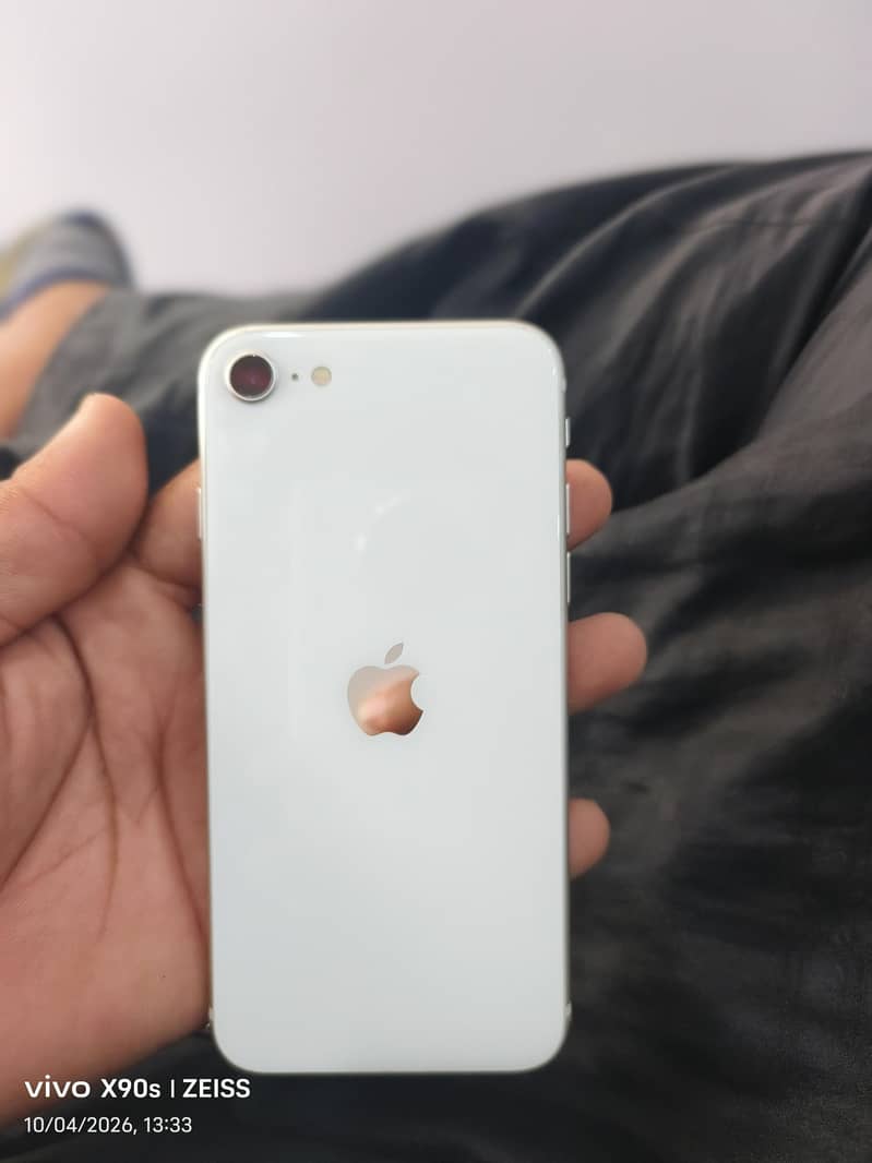 Apple iPhone SE 7