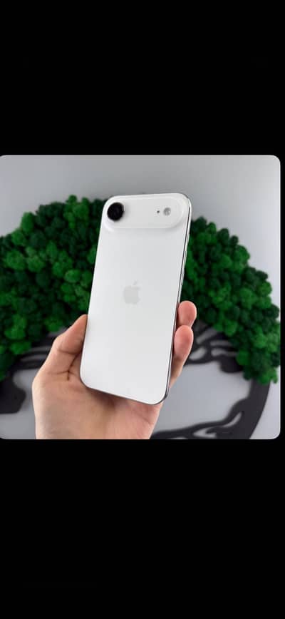 Apple iPhone 17 Air under apple warranty