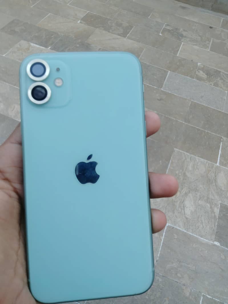 Apple iPhone 11 0