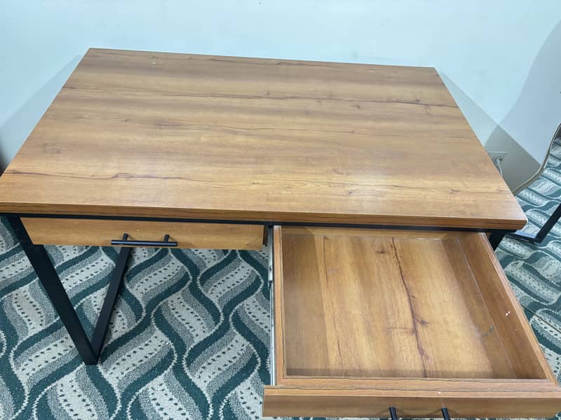 Study/work table 2