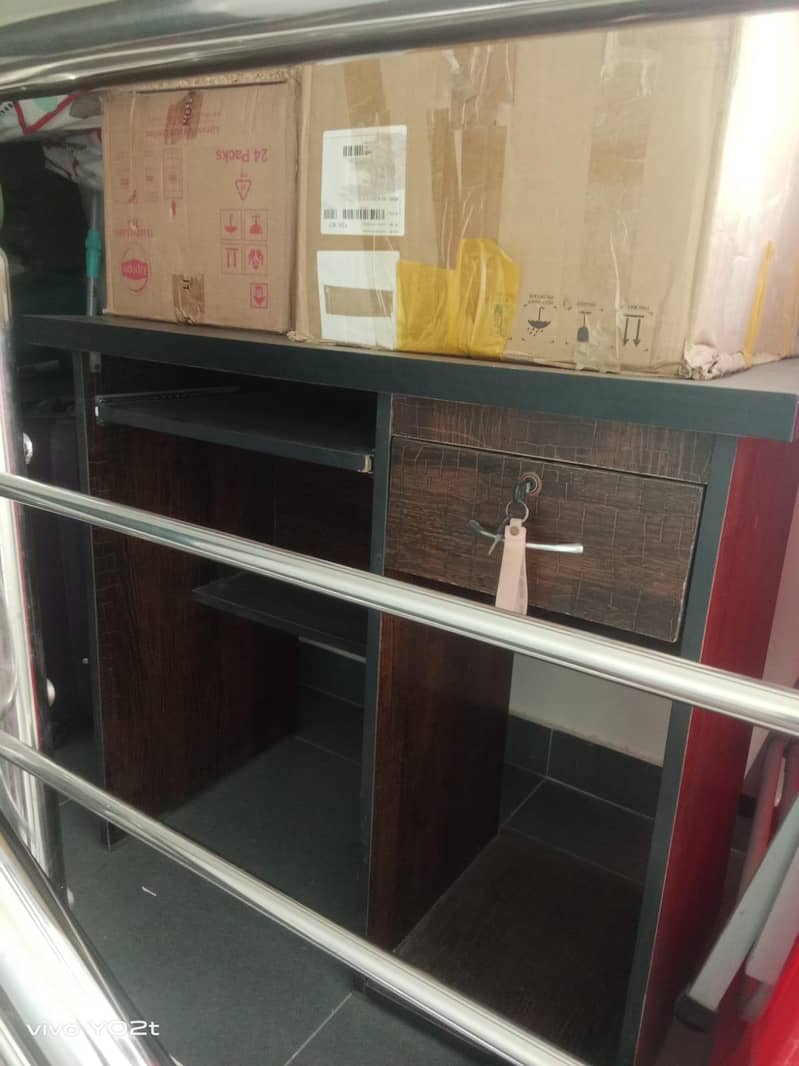 study table for sale 1