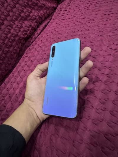 Huawei Y9s 8ram 128 gb pta approved with box