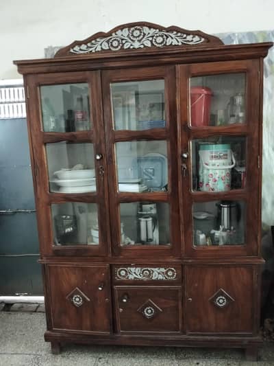 Brand new showcase fr sale