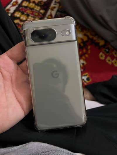 Google Pixel 8, 10/10 mint condition, PTA official approved