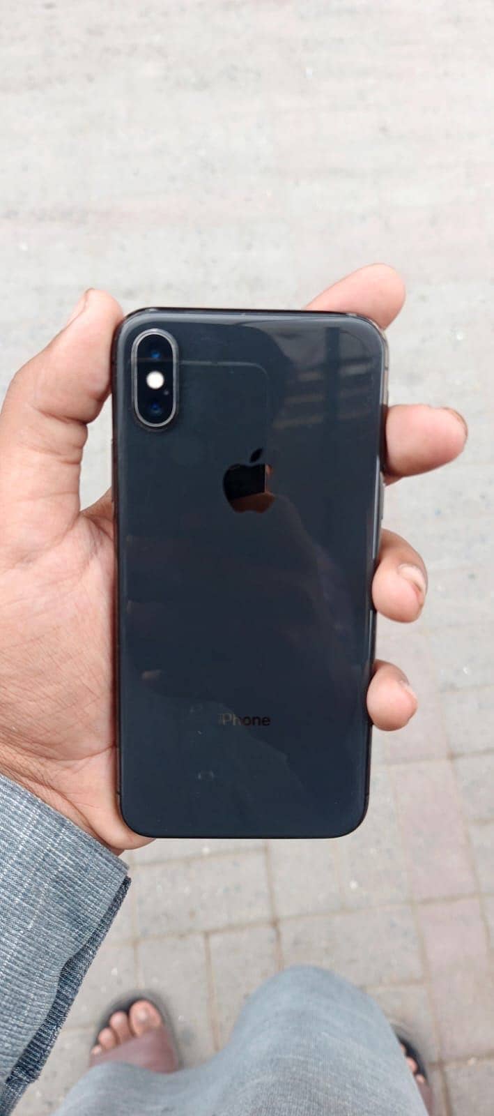 Apple iPhone X 4