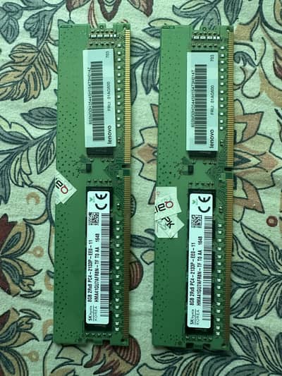 Two SK hynix 8GB DDR4 2133MHz Unbuffered ECC RAM module