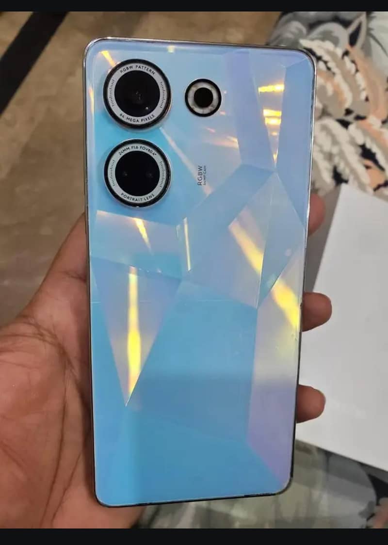 Tecno CAMON 20 Pro 0