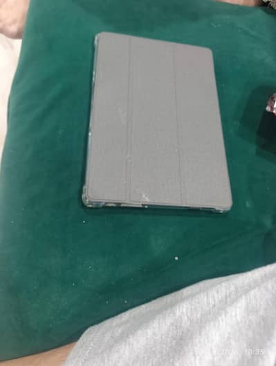 Excellent Condition Honor Pad X8a - Great for Entertainment and Work.