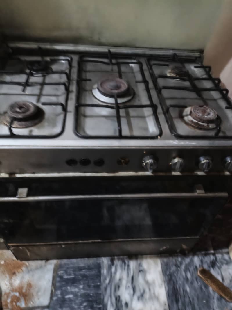 Cooking range 0