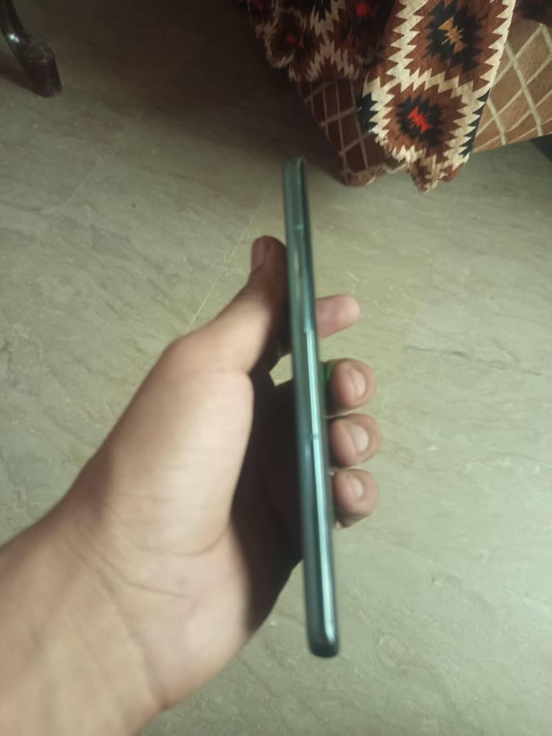 One Plus 10 Pro 5G 2