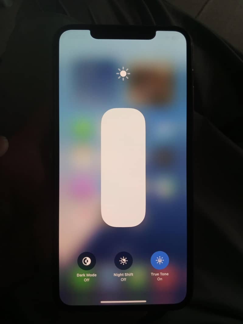 Apple iPhone XS Max 6