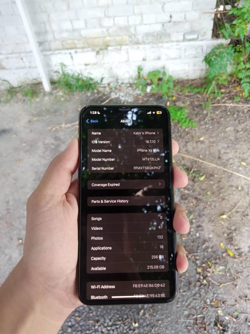Apple iPhone XS Max 9