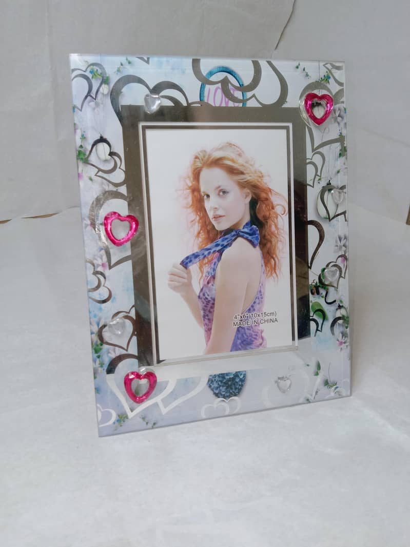 DECORATIONS FRAME 1
