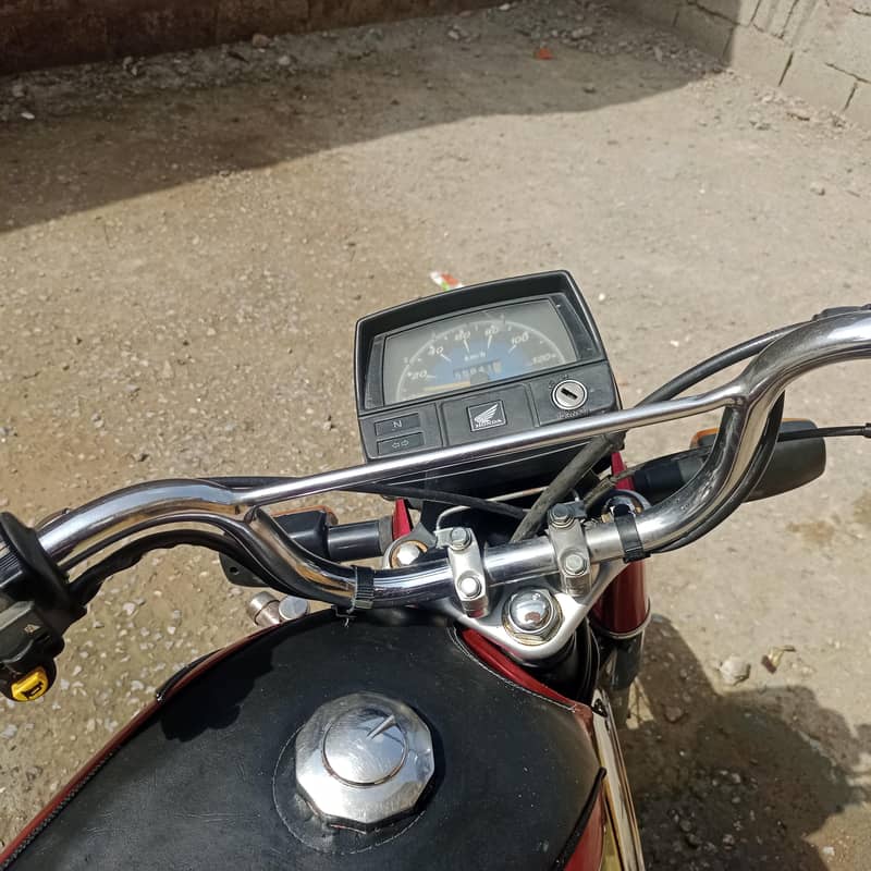 Honda CD 70 5