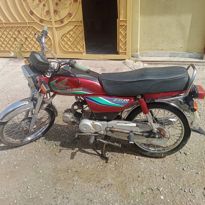 Honda CD 70 6