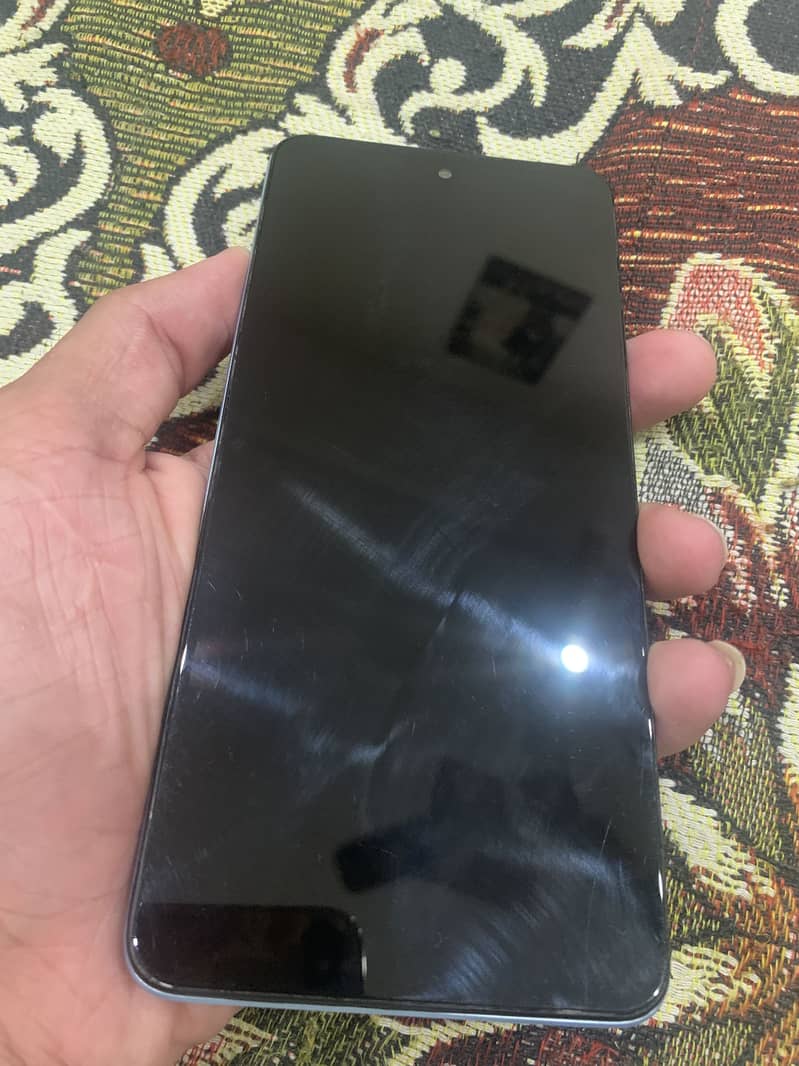 OPPO A60 5